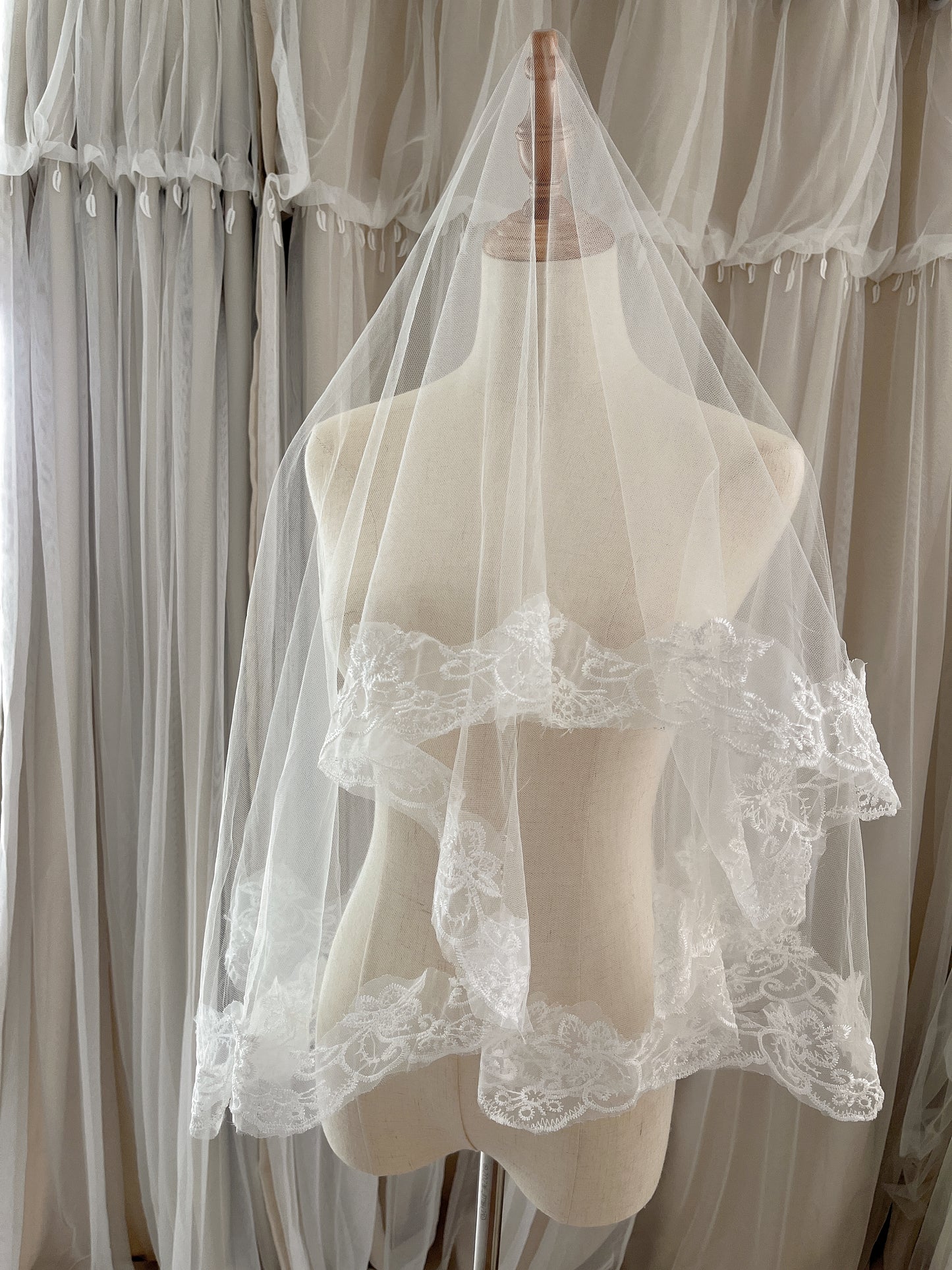Lace Veil (without comb)