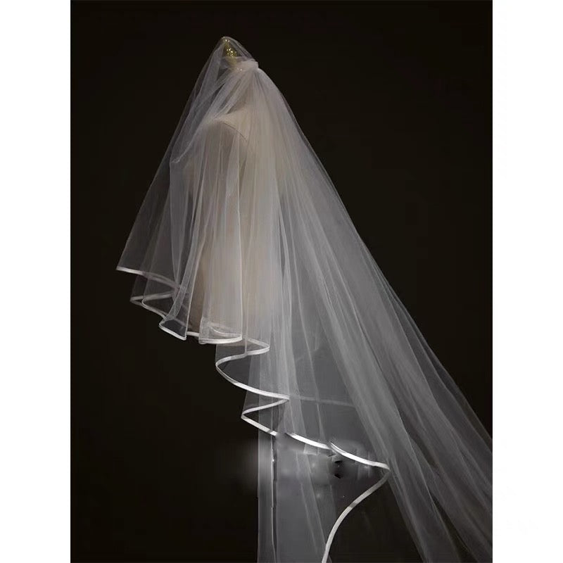 Luxury Satin Edge Veil (with comb)