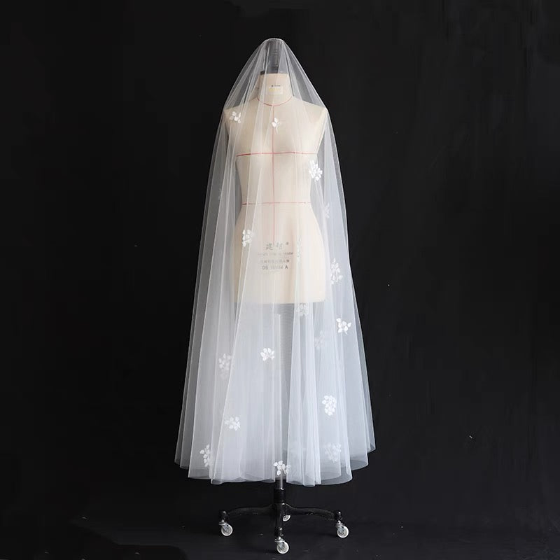 Flower Embroidery Veil (without comb)